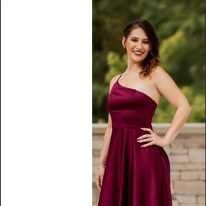 Meet your Posher, Crystal